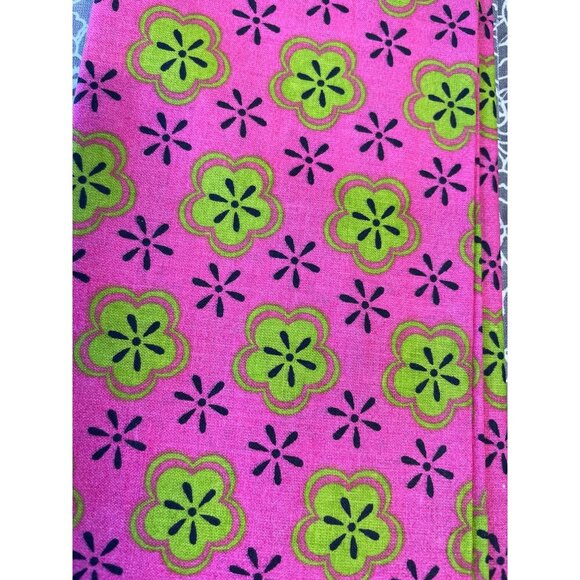 Assorted Cotton Fabric Lot Bundle With Floral & Geometric Prints Less than Yard - Picture 6 of 7